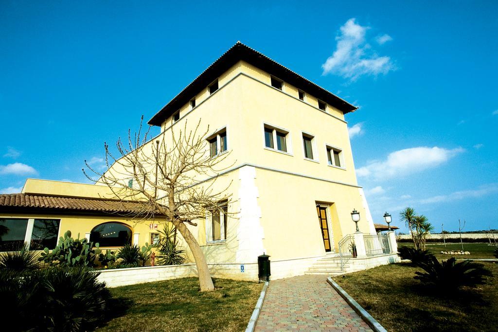 Igv Club Baia Samuele Hotel Sampieri Exterior photo