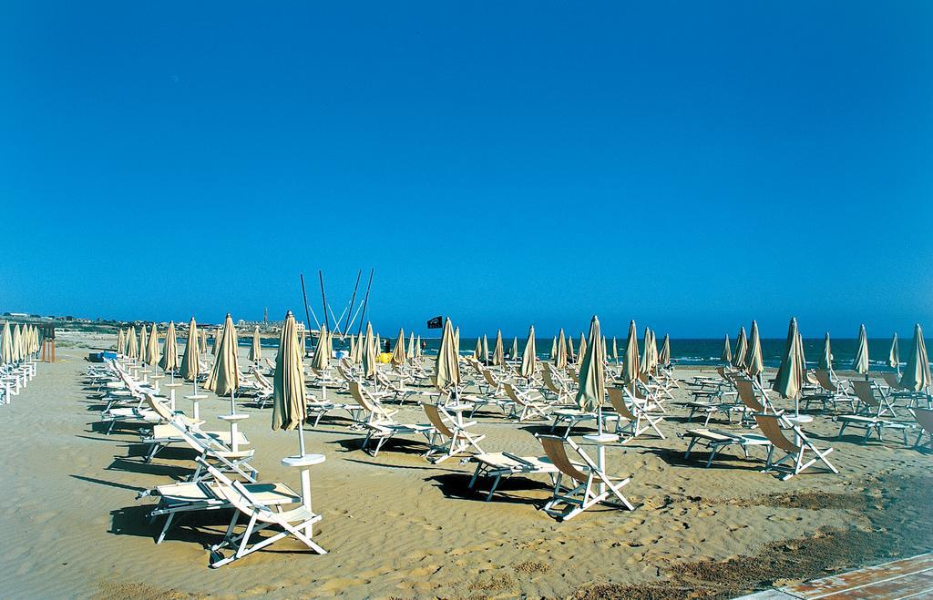 Igv Club Baia Samuele Hotel Sampieri Exterior photo