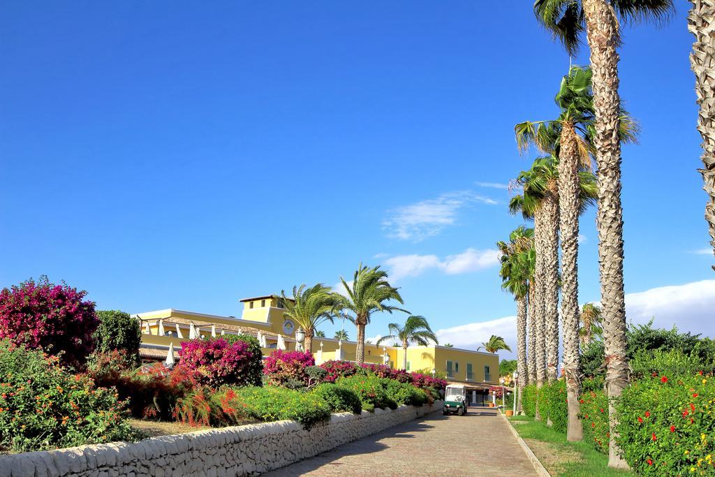 Igv Club Baia Samuele Hotel Sampieri Exterior photo