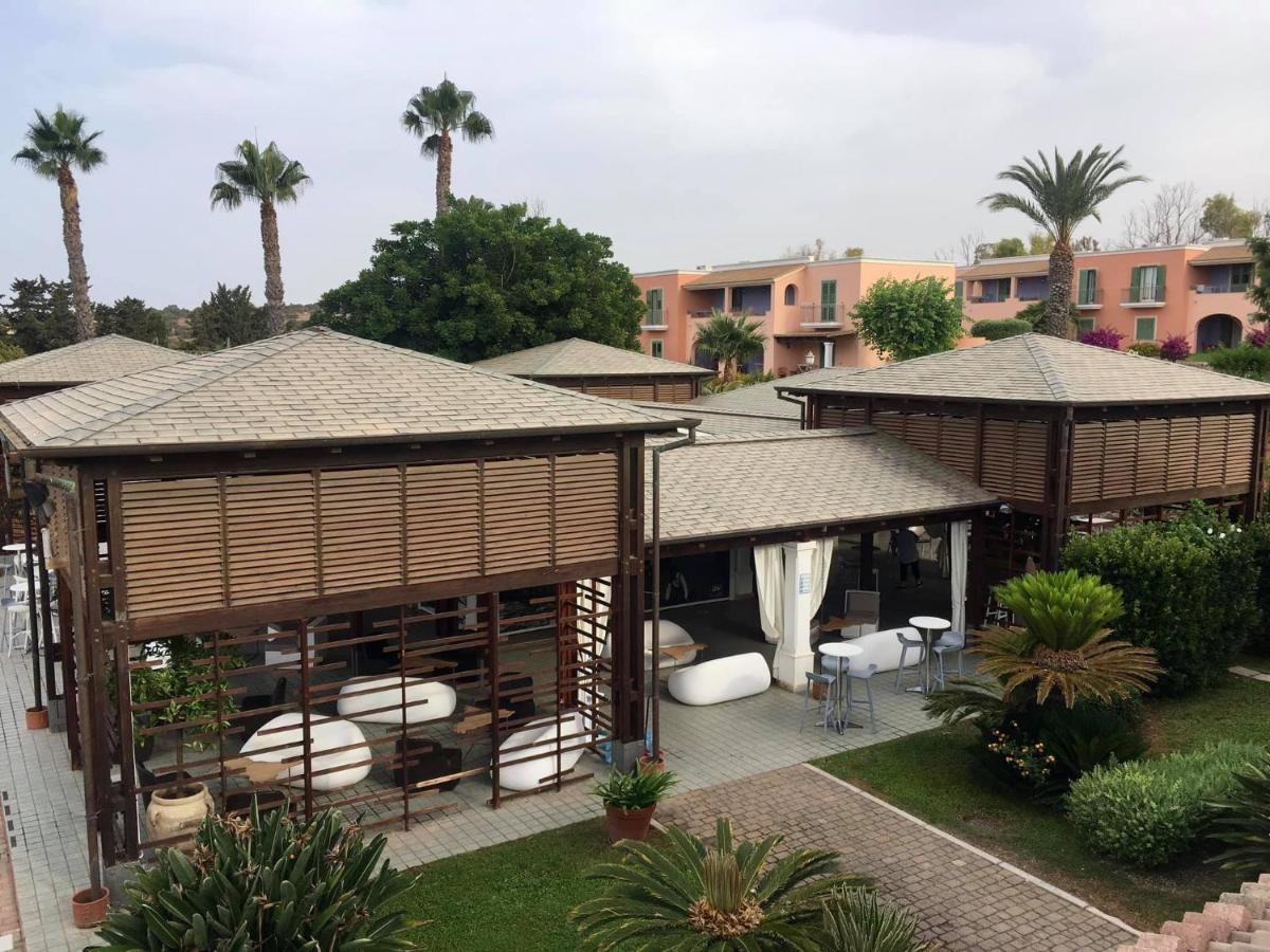 Igv Club Baia Samuele Hotel Sampieri Exterior photo
