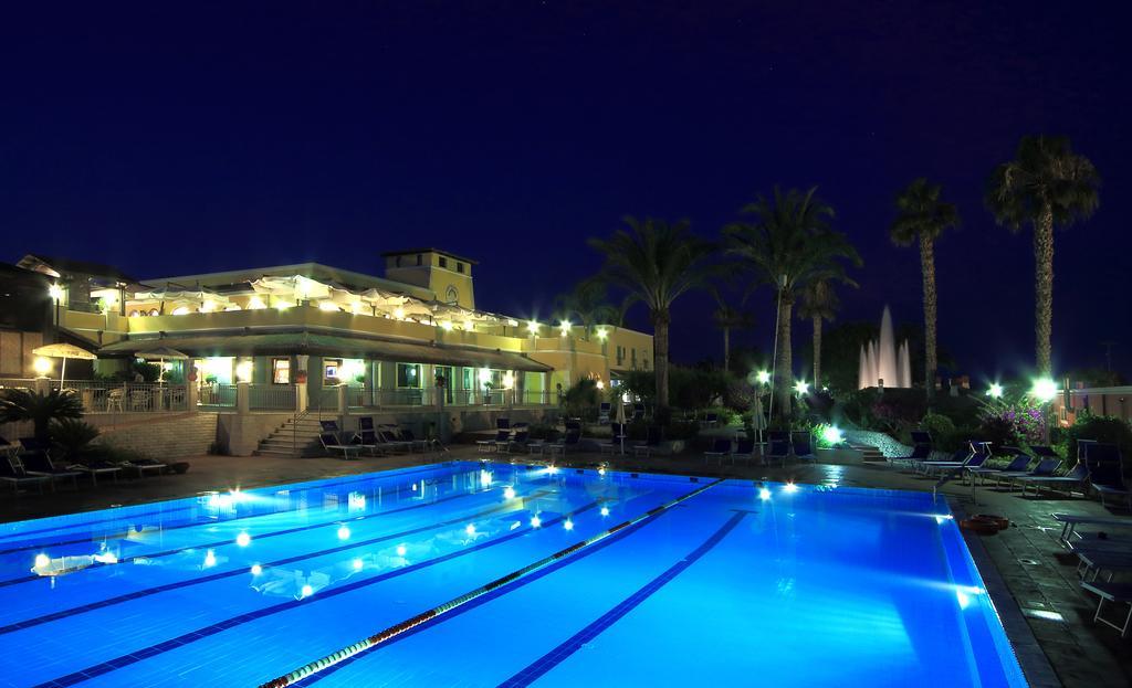 Igv Club Baia Samuele Hotel Sampieri Exterior photo